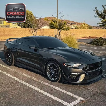 Carbon Fiber GT500 Design Engine Bonnet Hood Cover for Ford Mustang 2015-2023 Modification Accessories Carbon Fiber GT500 Design Engine Bonnet Hood Cover for Ford Mustang 2015-2023 Modification Accessories