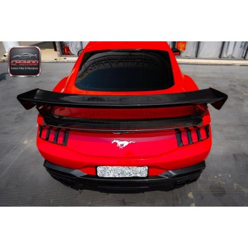 SC Style Dry Carbon Fiber Replacement Rear Diffuser with Exhaust Tips for 2024+ Ford Mustang S650
