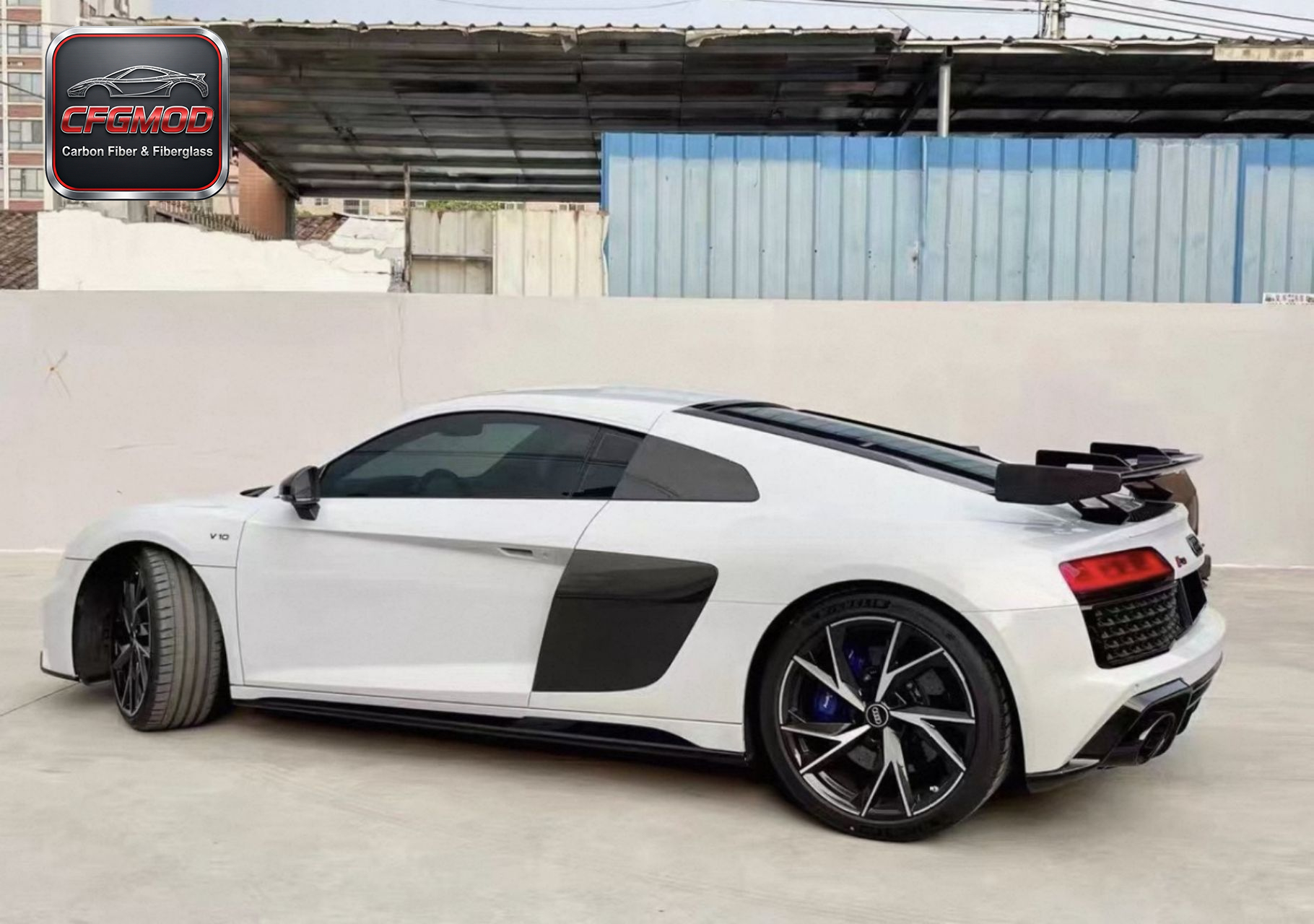 For Audi R8 2017-2023 GT Style Dry Carbon Fiber Rear Wing Spoiler — 2