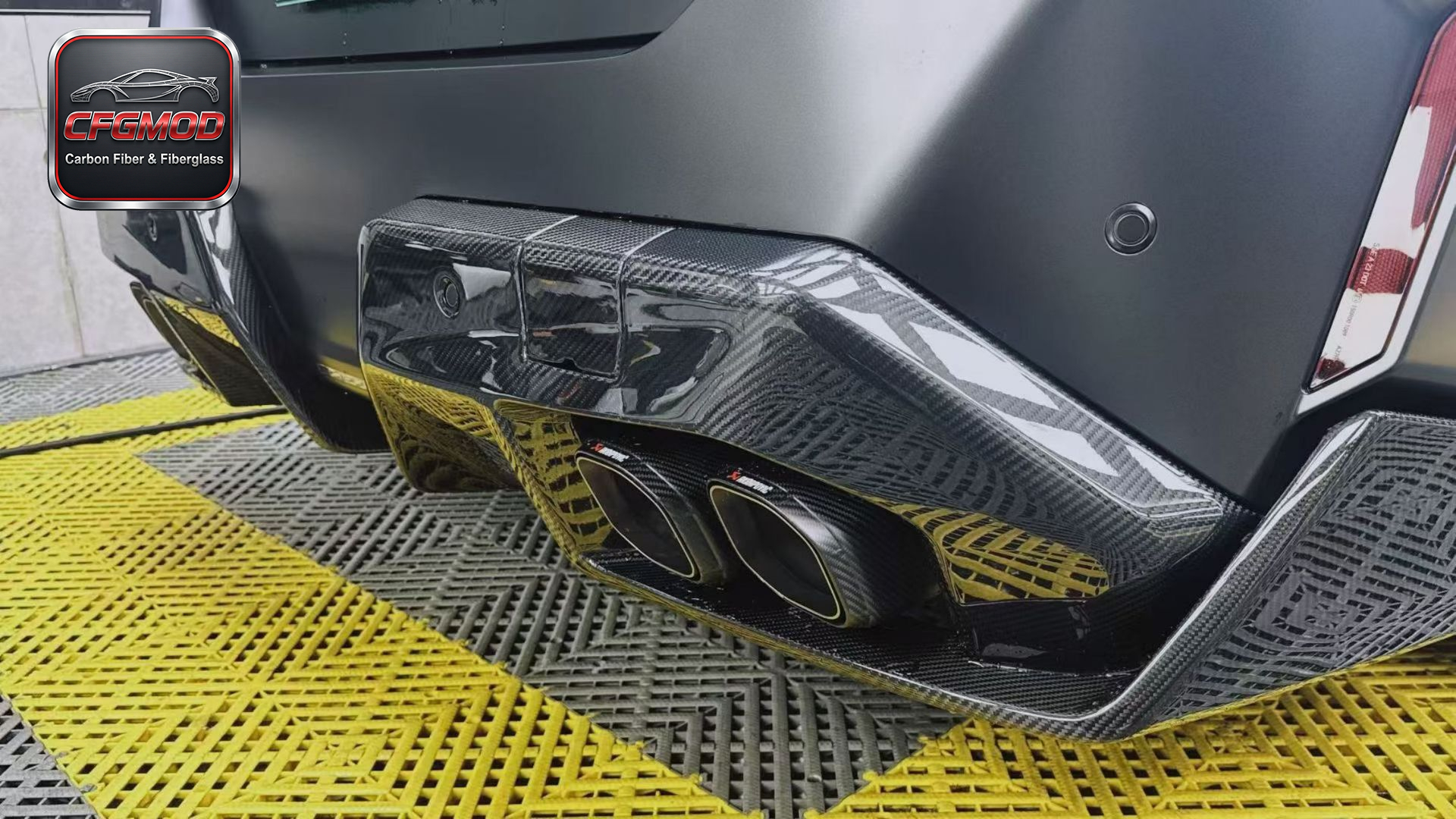For BMW M5 G90 2024+ MP Style Dry Carbon Fiber Rear Diffuser Lip Lower Valance — 4