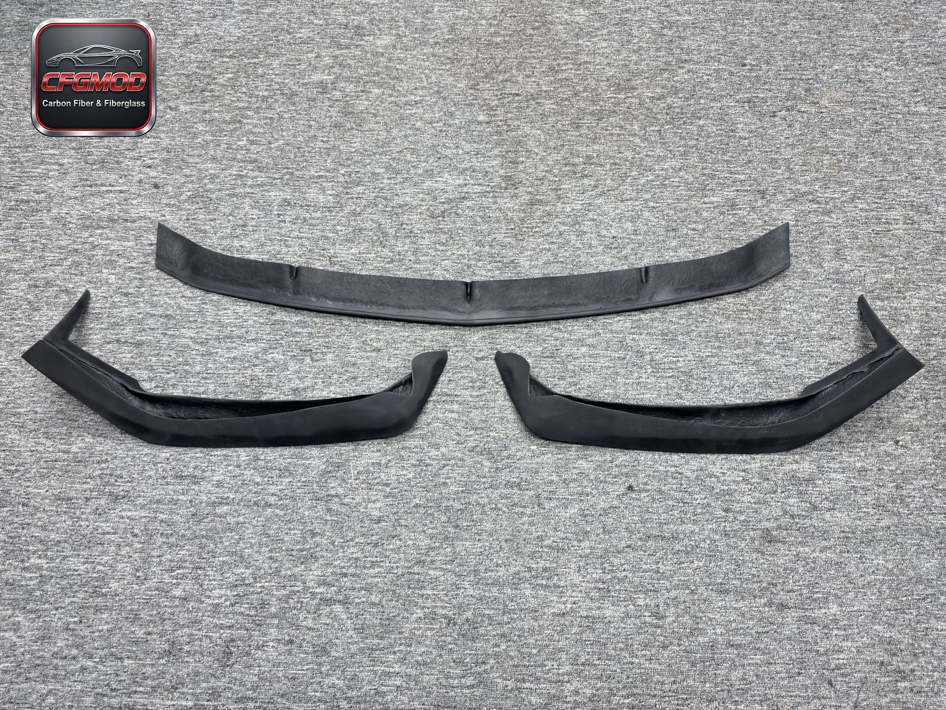 Dry Carbon Fiber P Style 3-Piece Front Lip Splitter for Mercedes AMG GT GTS 2019-2024 — 7