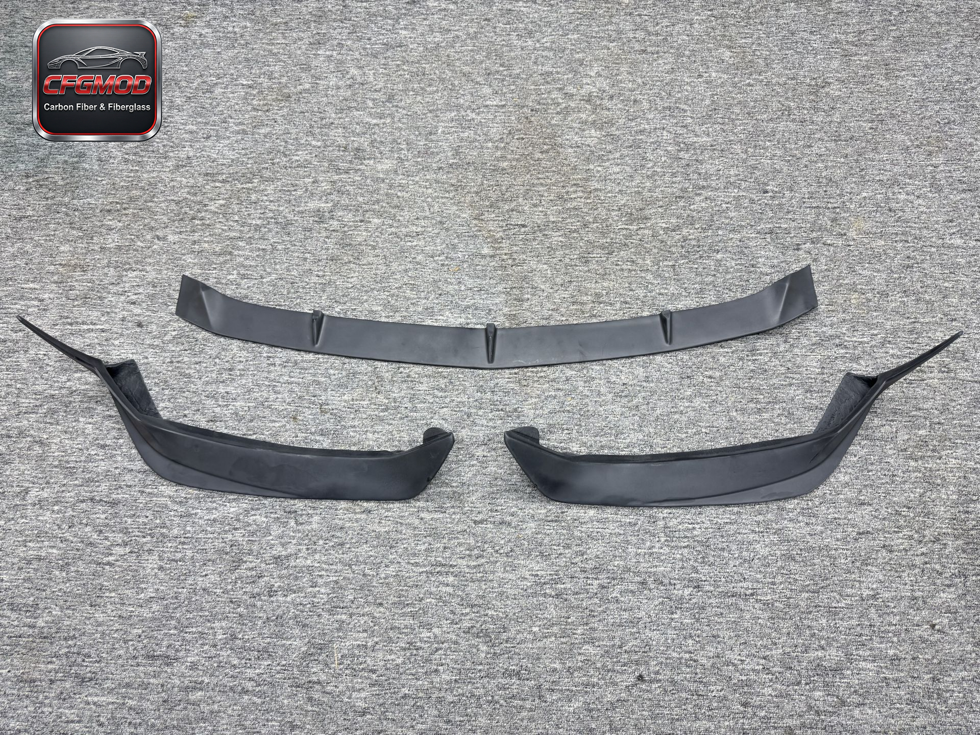 Dry Carbon Fiber P Style 3-Piece Front Lip Splitter for Mercedes AMG GT GTS 2019-2024 — 9