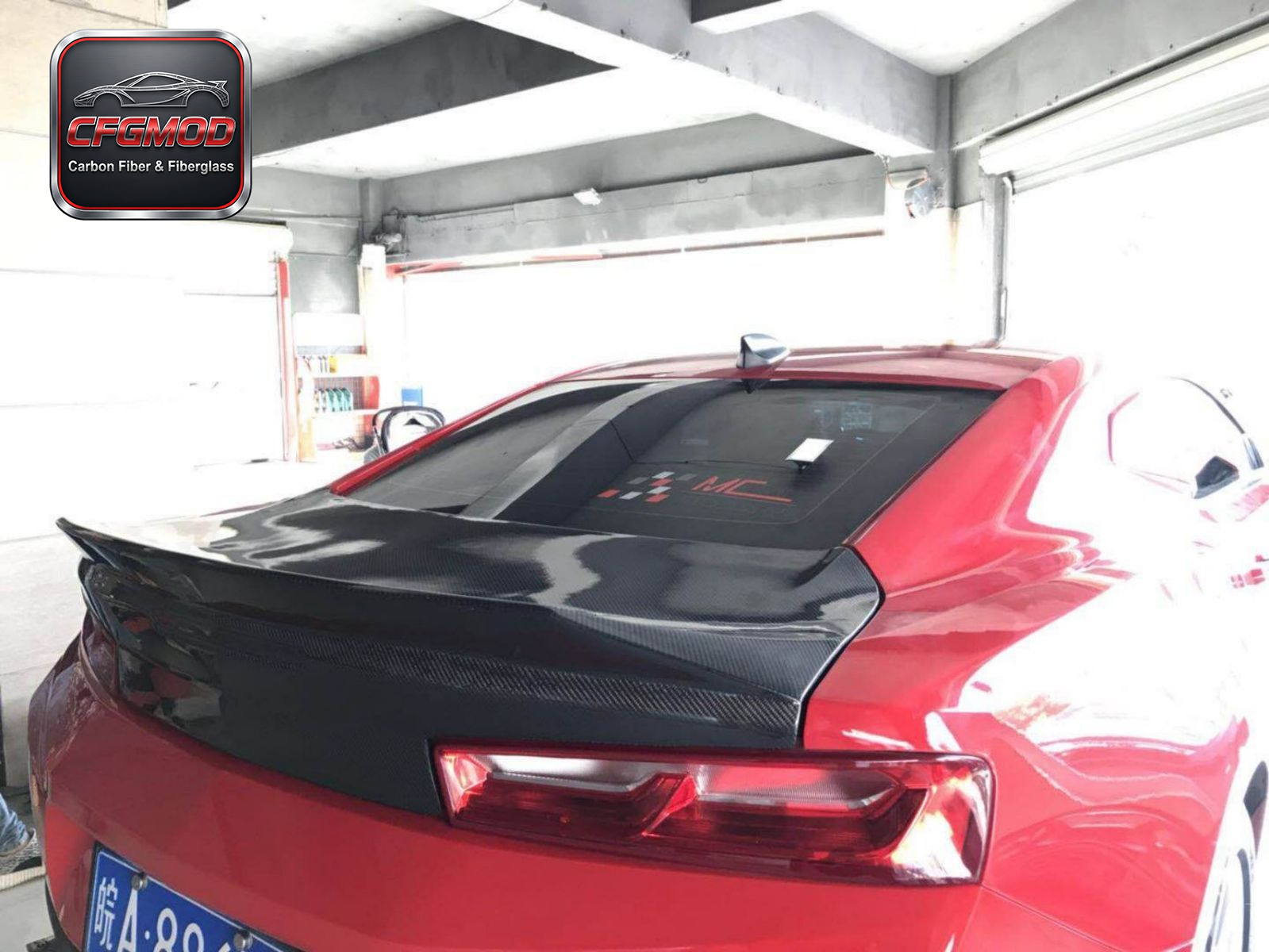 For Chevrolet Camaro 2017-2019 Carbon Fiber Trunk Lid Decklid with Ducktail Spoiler Rear Lip — 4