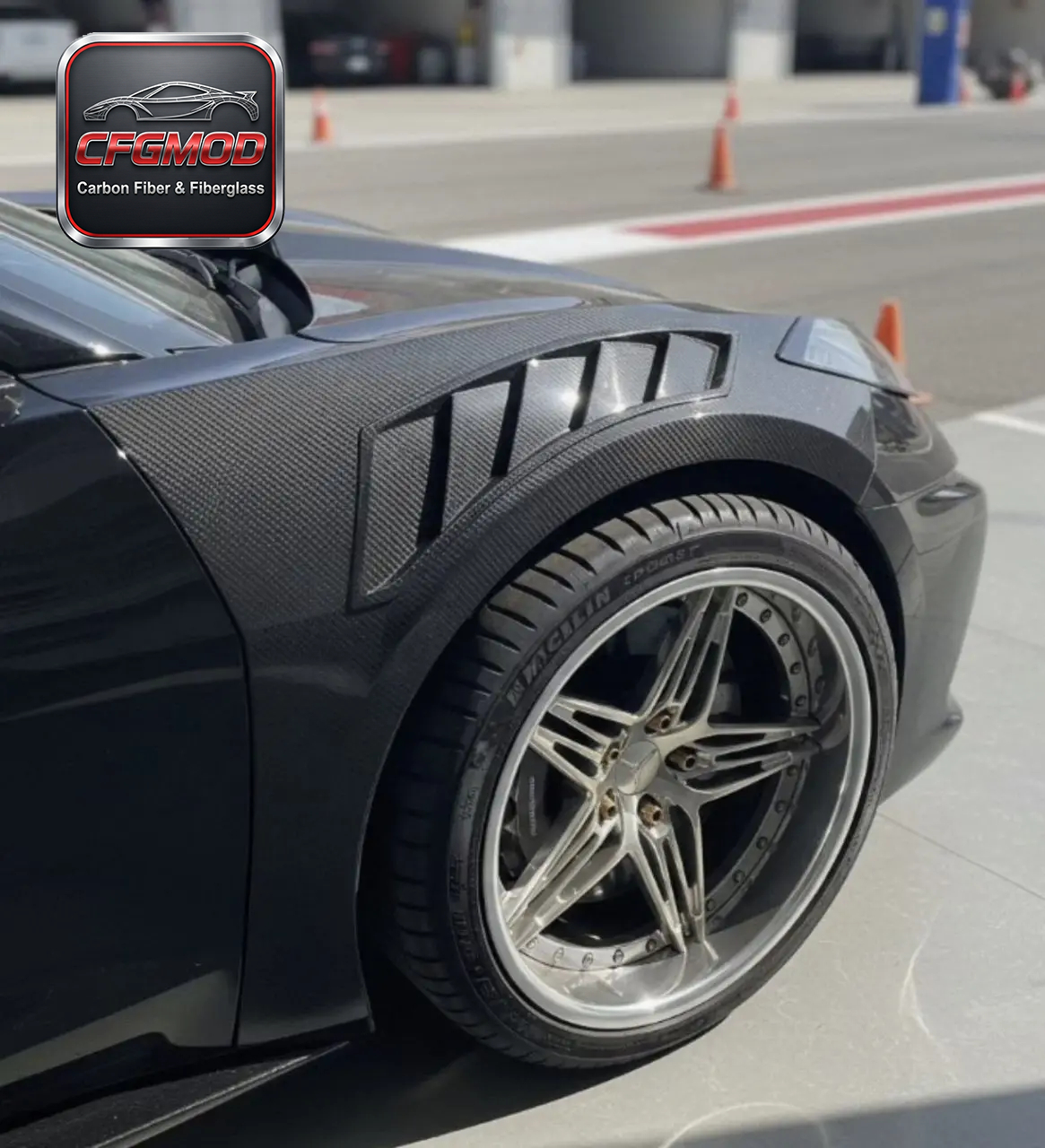 Real Carbon Fiber Vented Front Fenders Wheel Arches for Chevrolet Corvette C8 2020+ — 3