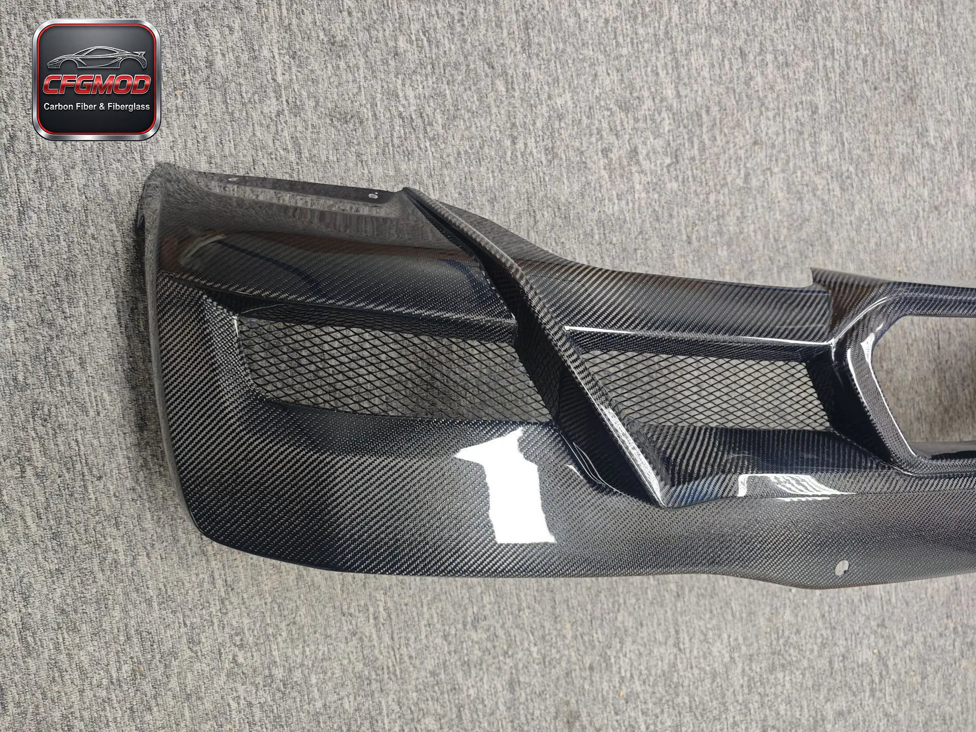 Dry Carbon Fiber OEM Style Rear Bumper Diffuser Lip for Chevrolet Corvette C8 Z06 2020+ — 8