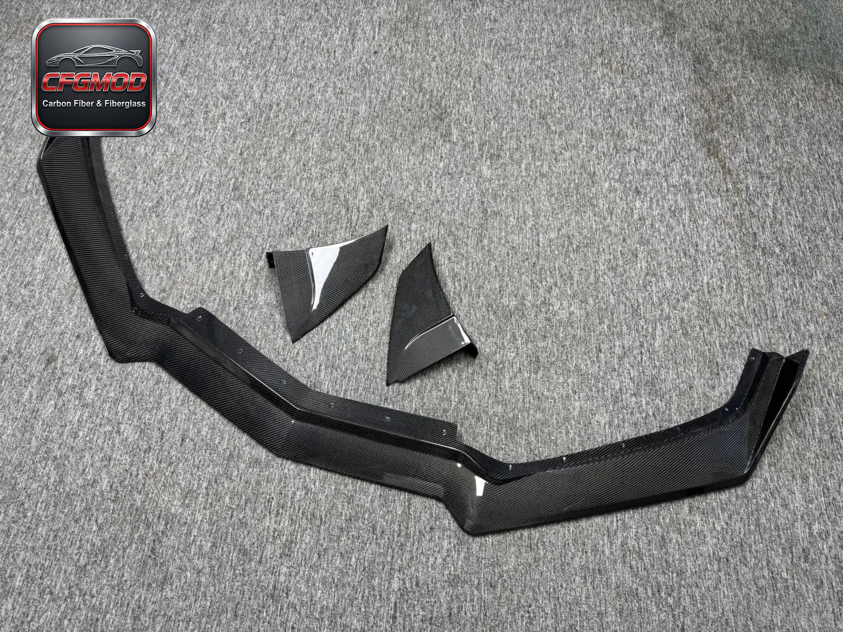 CS-Style Dry Carbon Front Bumper Blade for Chevy Corvette C8 2020-2024+ — 5
