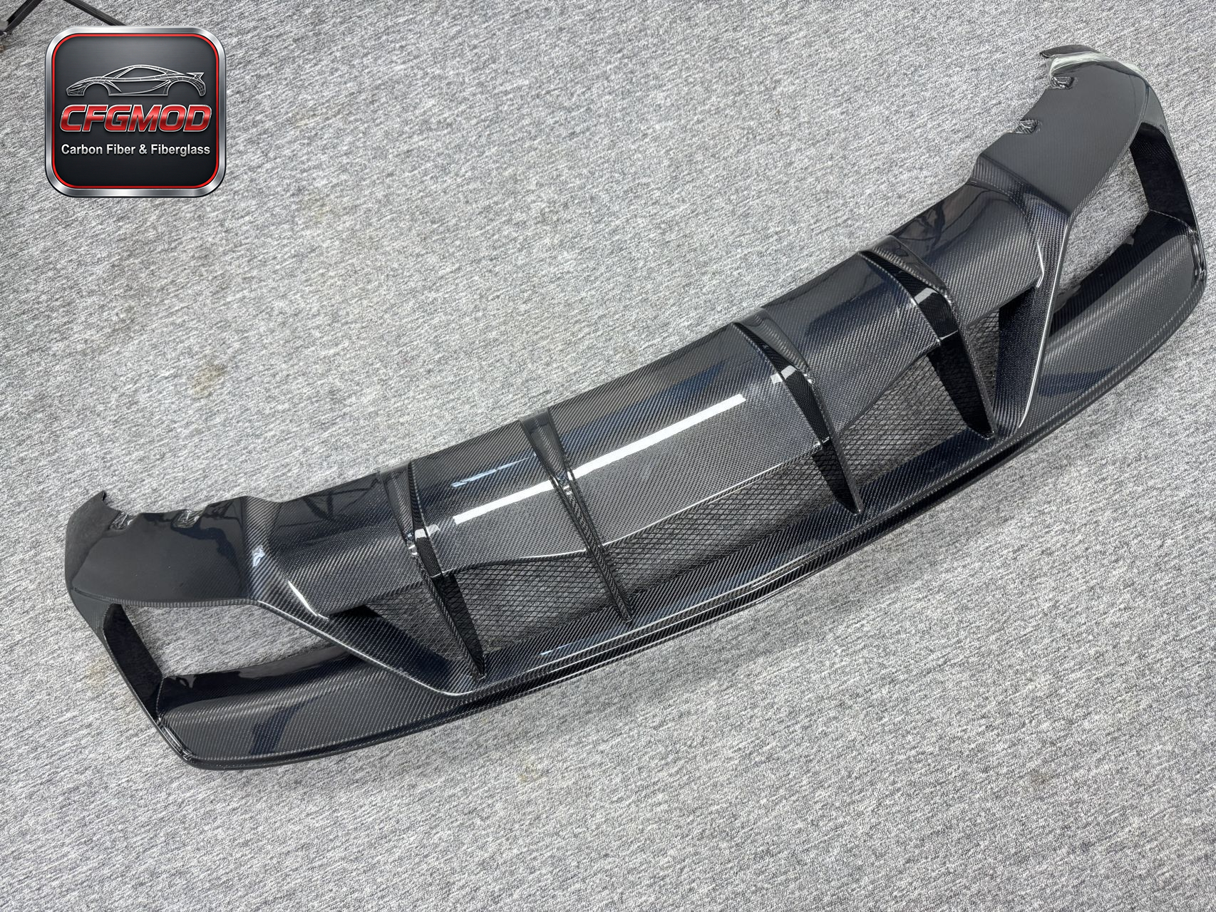 AR-Style Real Carbon Rear Bumper Diffuser for Chevy Corvette C8 2020-2024+ — 5