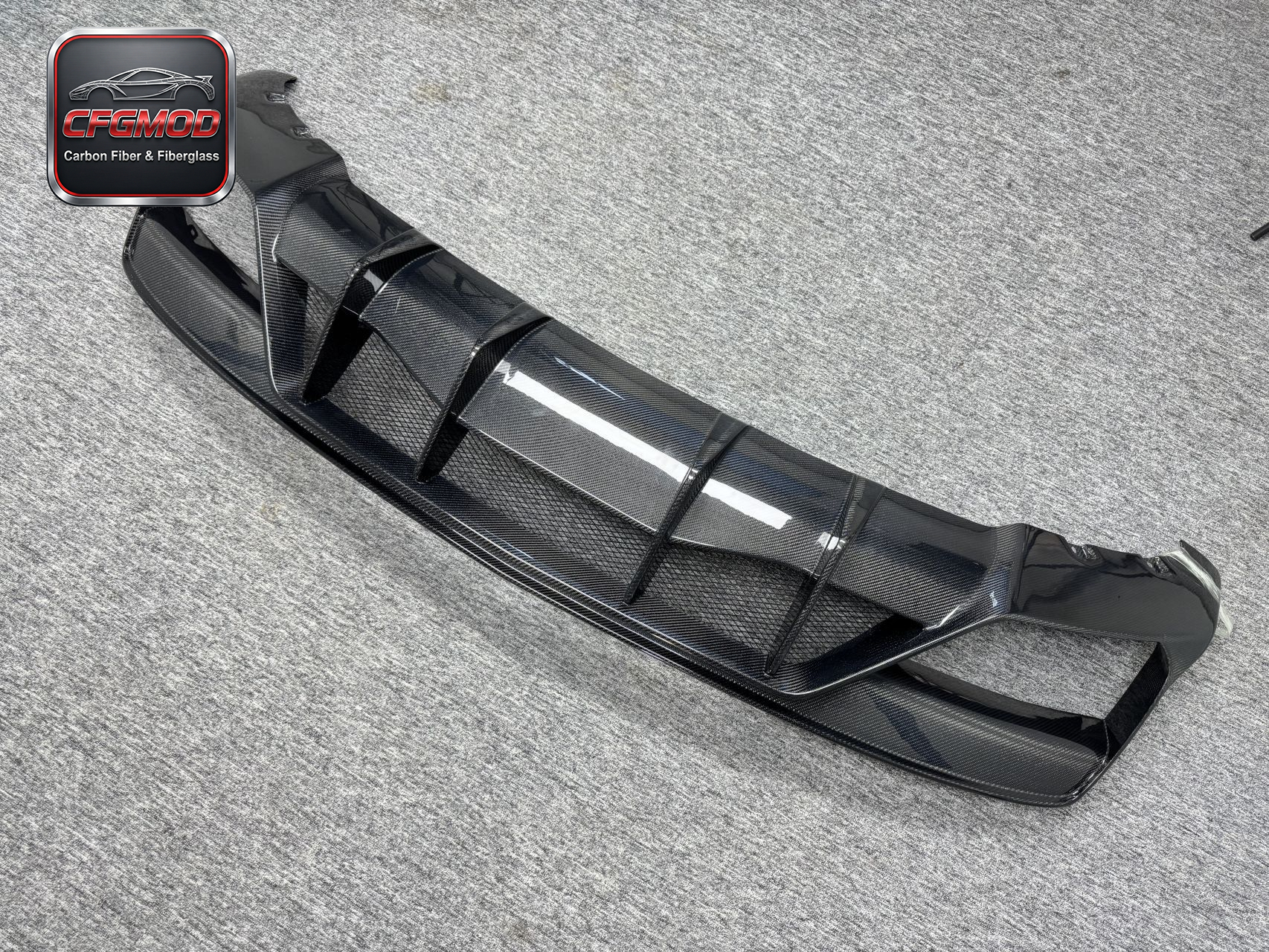 AR-Style Real Carbon Rear Bumper Diffuser for Chevy Corvette C8 2020-2024+ — 6