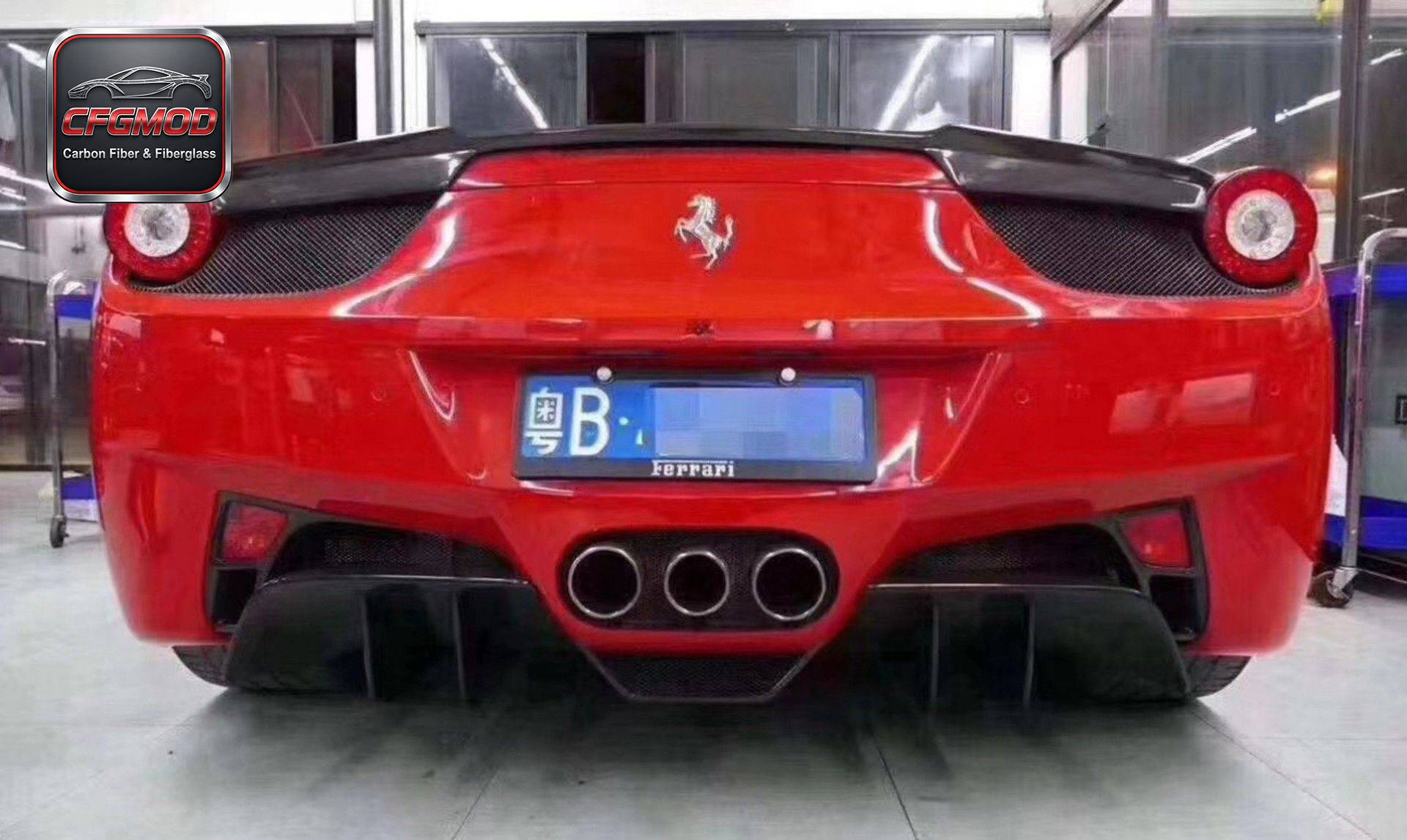 Dry Carbon Fiber V Style Rear Wing Spoiler for Ferrari 458 Italia Spider — 3