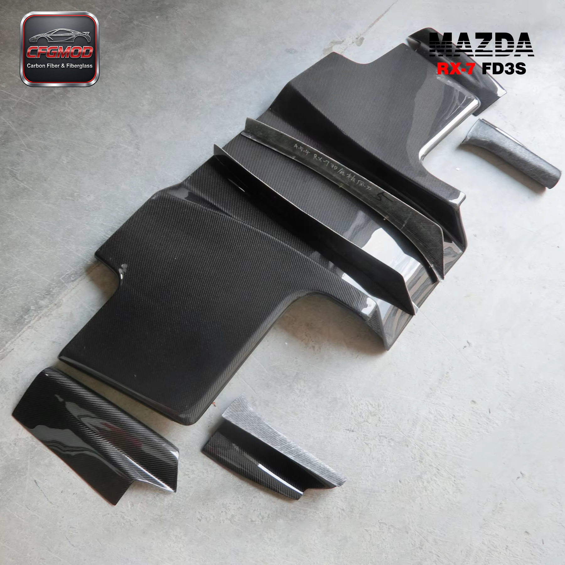 Carbon Fiber CFFor 1992-1997 RX7 FD3S RE-GT Style Rear Diffuser with Middle Blade Fin 7pcs — 5