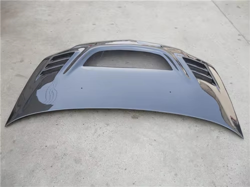 New Lightweight Evo 8 Vented Carbon Fiber Engine Hood with High Gloss Finish 3K Twill Weave Black Color Mitsubishi Lancer — 3