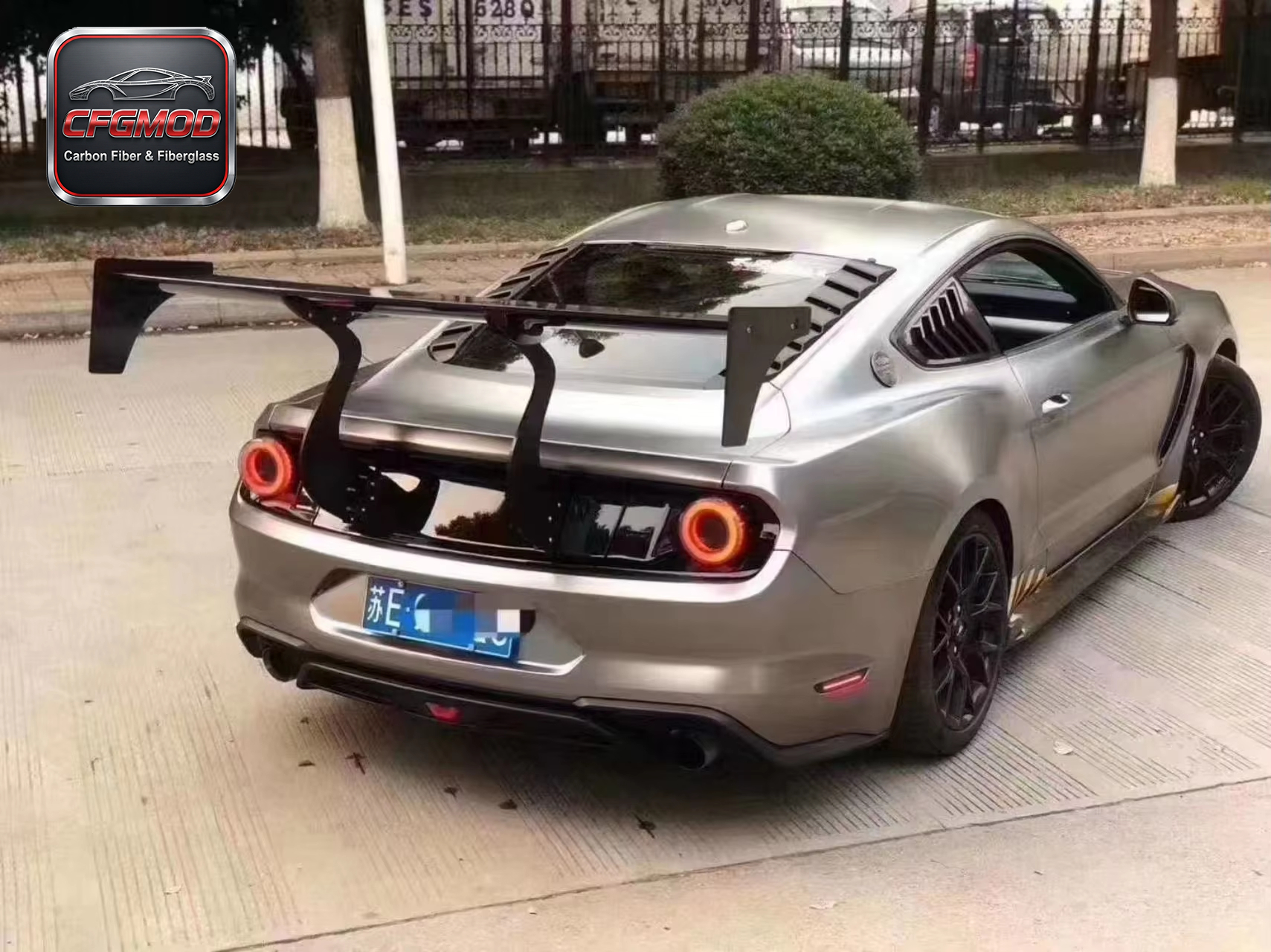 Carbon Fiber R Design GT Rear Wing Spoiler for Ford Mustang 2015-2023 Modification Accessories — 5