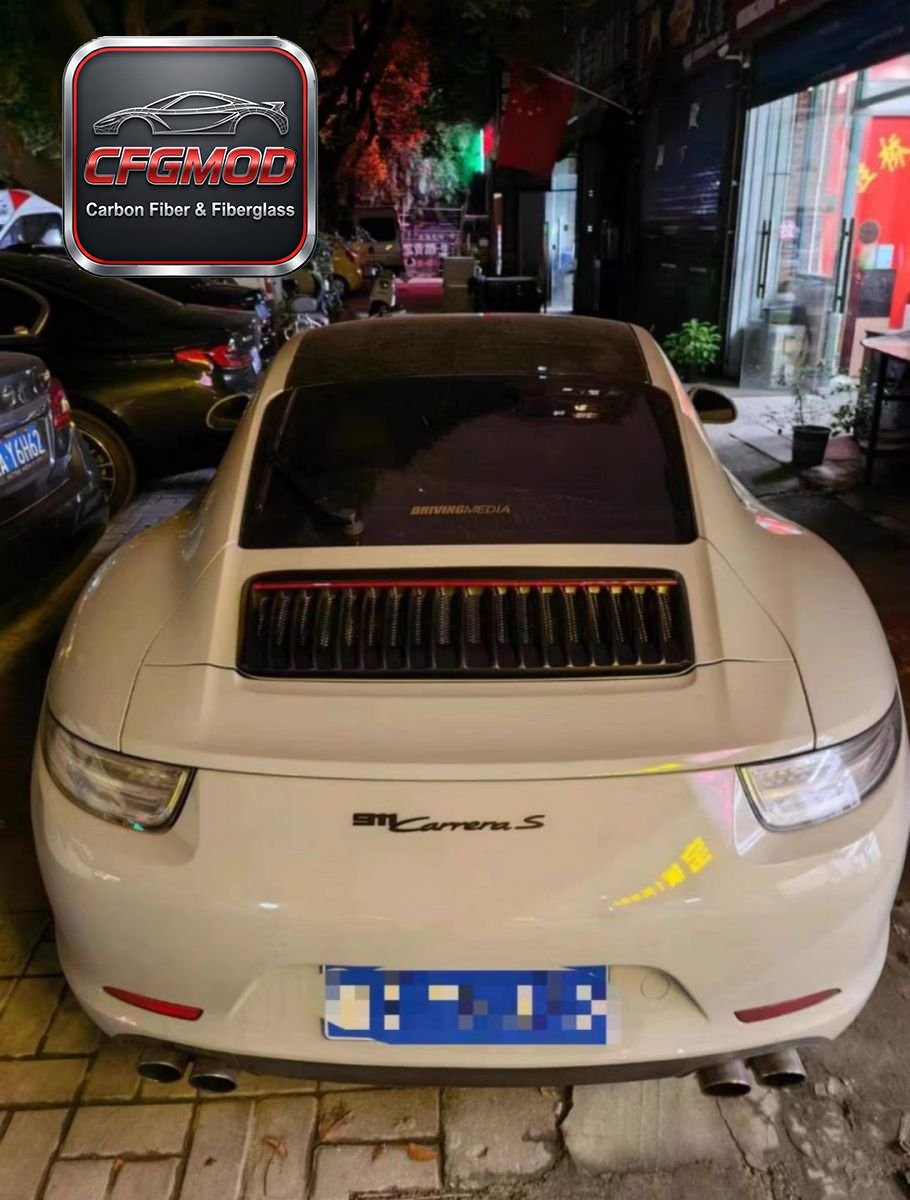 991.2 Style Carbon Fiber Engine Rear Lid Grille with LED Light for Porsche 911 991.1 Upgrade Rear Decklid Tuning Parts — 3