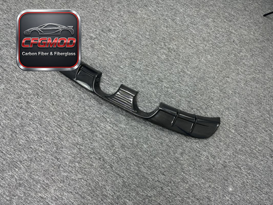 Center Exhaust Carbon Fiber Rear Lip for Porsche 911 991.2 Rear Bumper Diffuser Spoiler Valance Tuning Parts — 3