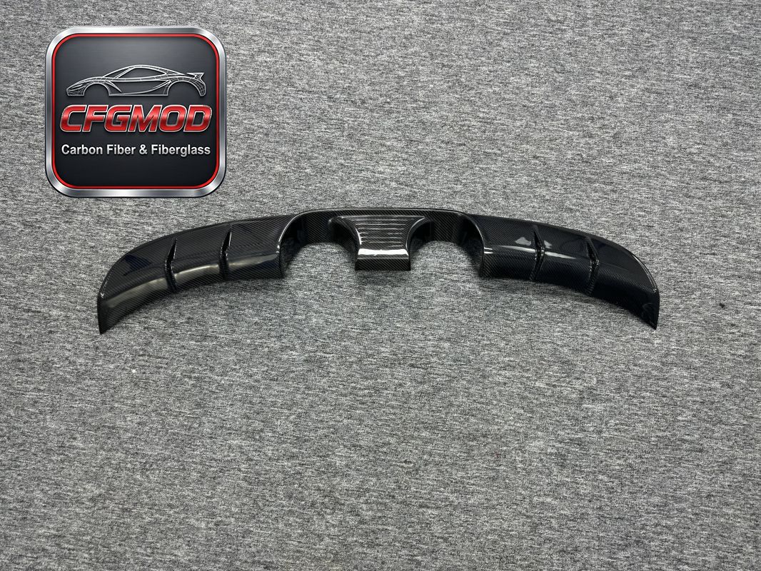 Center Exhaust Carbon Fiber Rear Lip for Porsche 911 991.2 Rear Bumper Diffuser Spoiler Valance Tuning Parts — 5