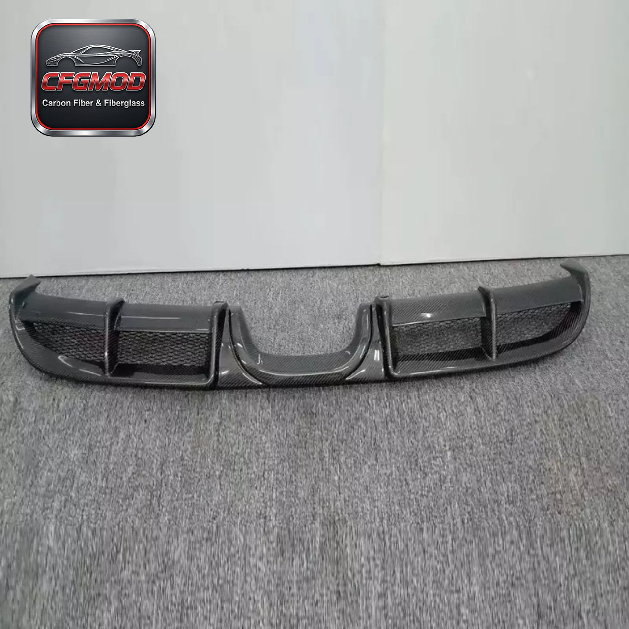GT4 Style Dry Carbon Fiber Rear Lip Diffuser for Porsche 718 Boxster Cayman Rear Bumper Splitter Tuning Parts — 5