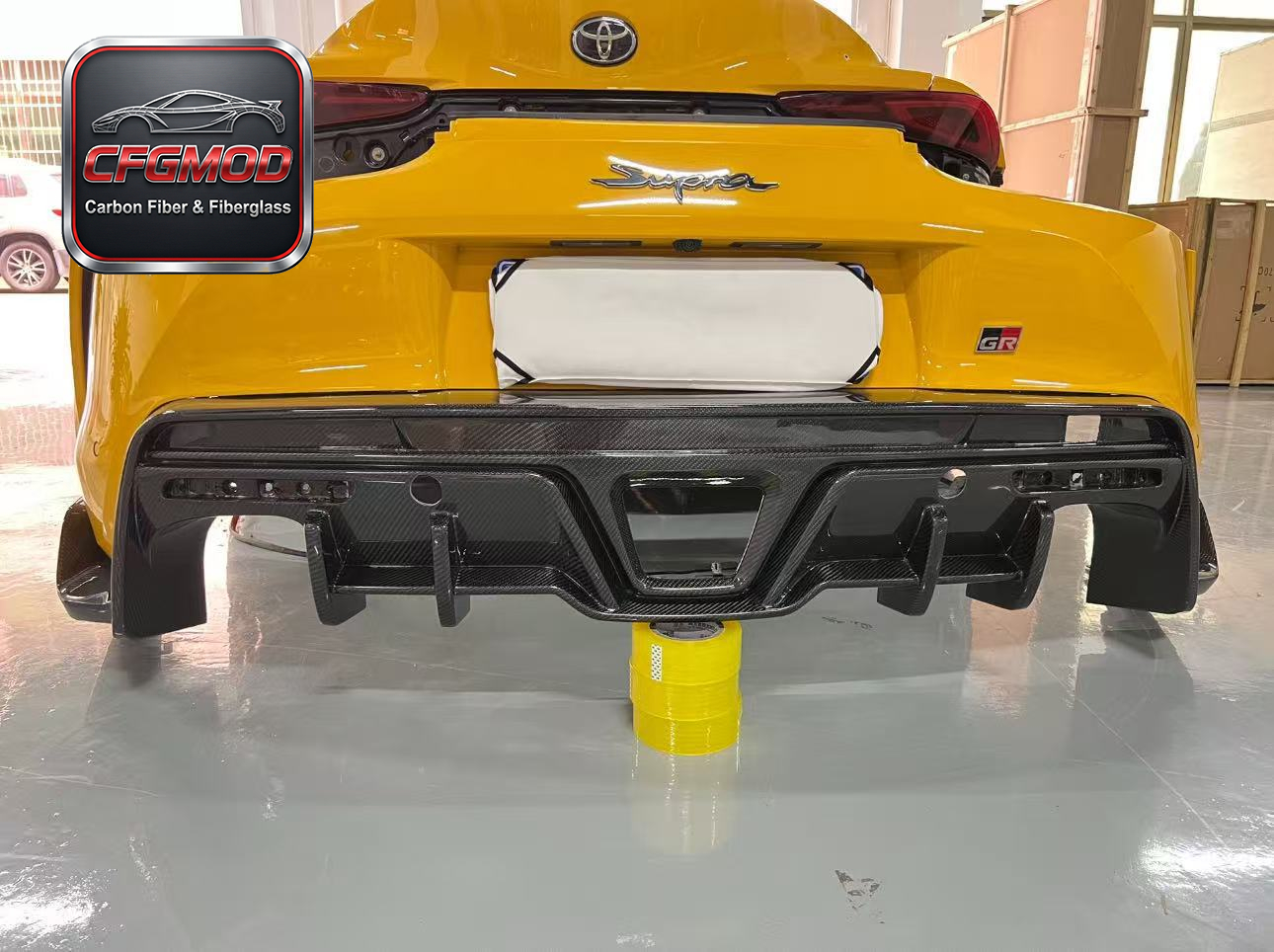 T Style Carbon Fiber Rear Bumper Diffuser Lip and Spats for Toyota Supra MK5 A90 A91 GR Supra Rear Lower Splitter Tuning Parts — 3